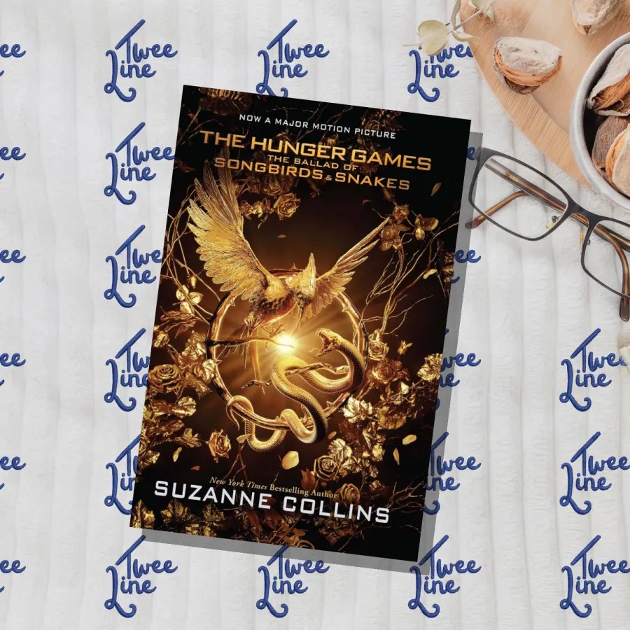 The Ballad of Songbirds and Snakes (Movie Tie In Edition) by Suzanne Collins, front cover