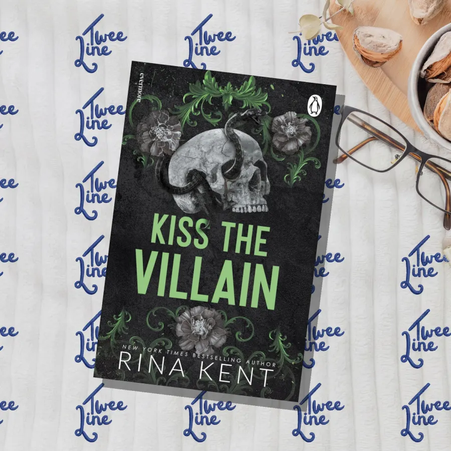Kiss the Villain by Rina Kent, front cover