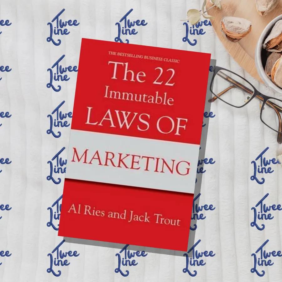 The 22 Immutable Laws Of Marketing by Al Ries, front cover