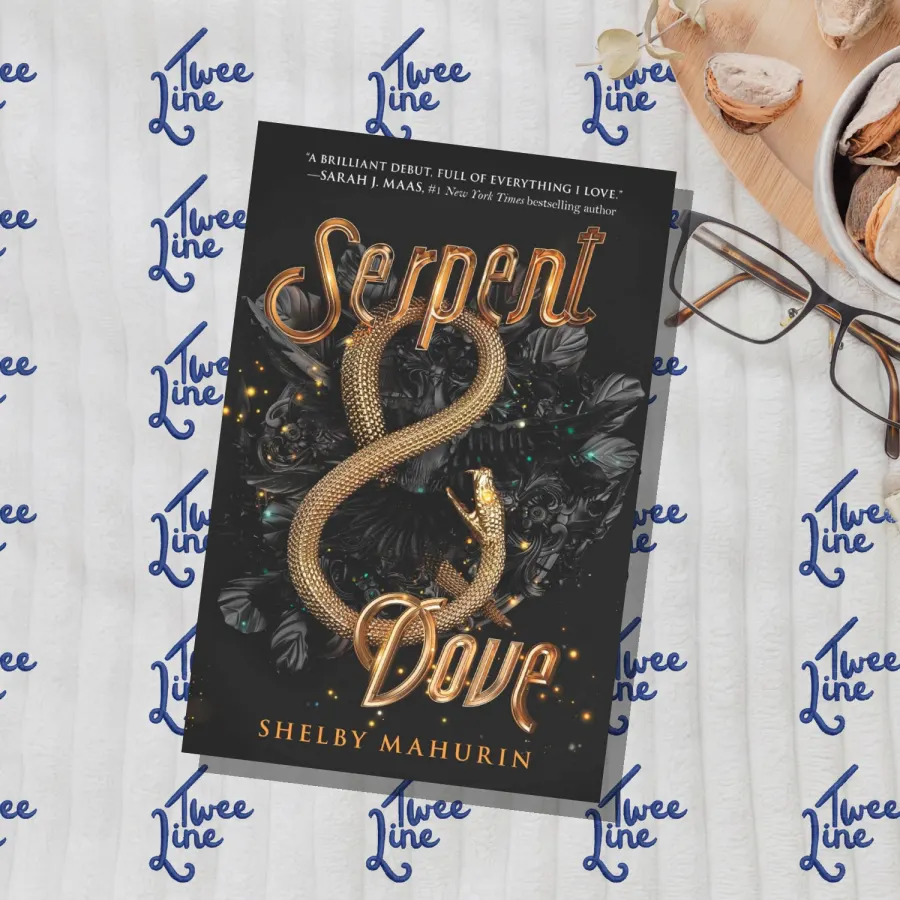 Serpent &amp;amp; Dove by Shelby Mahurin, front cover