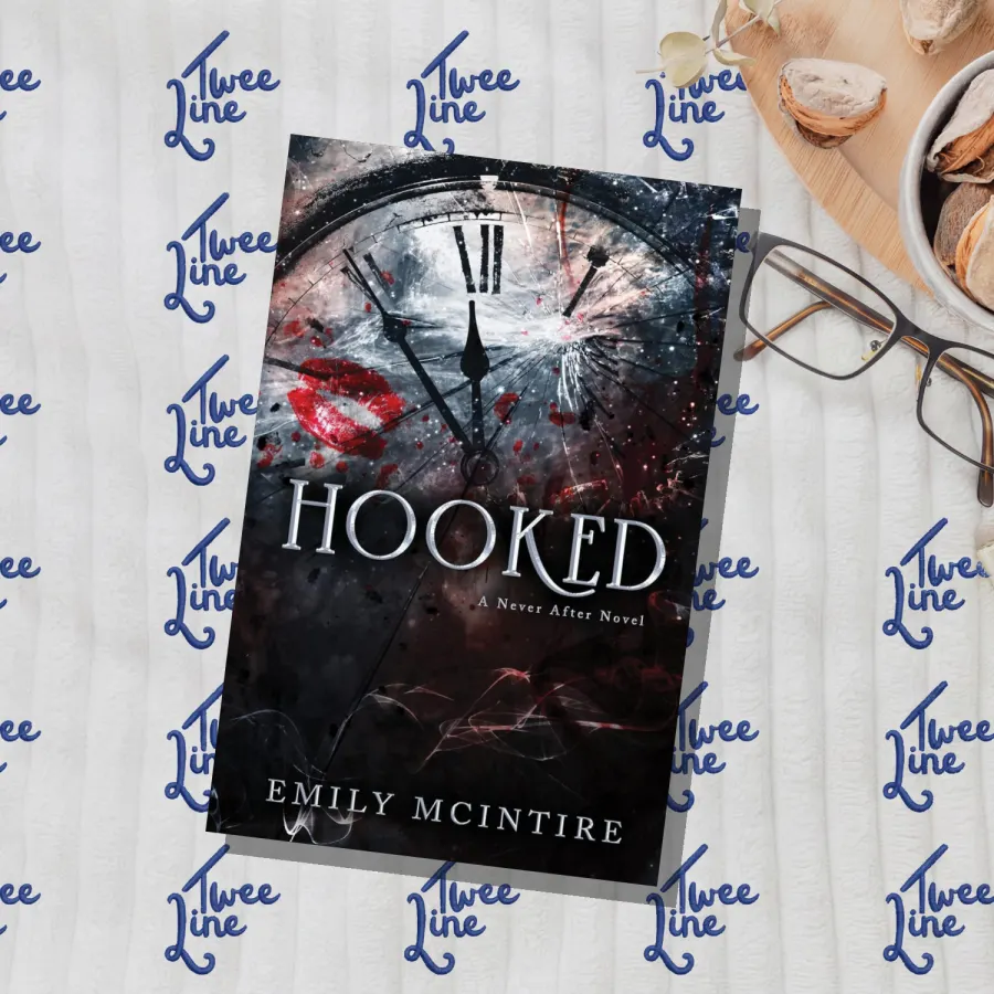 Hooked (Never After 1) by Emily McIntire, front cover