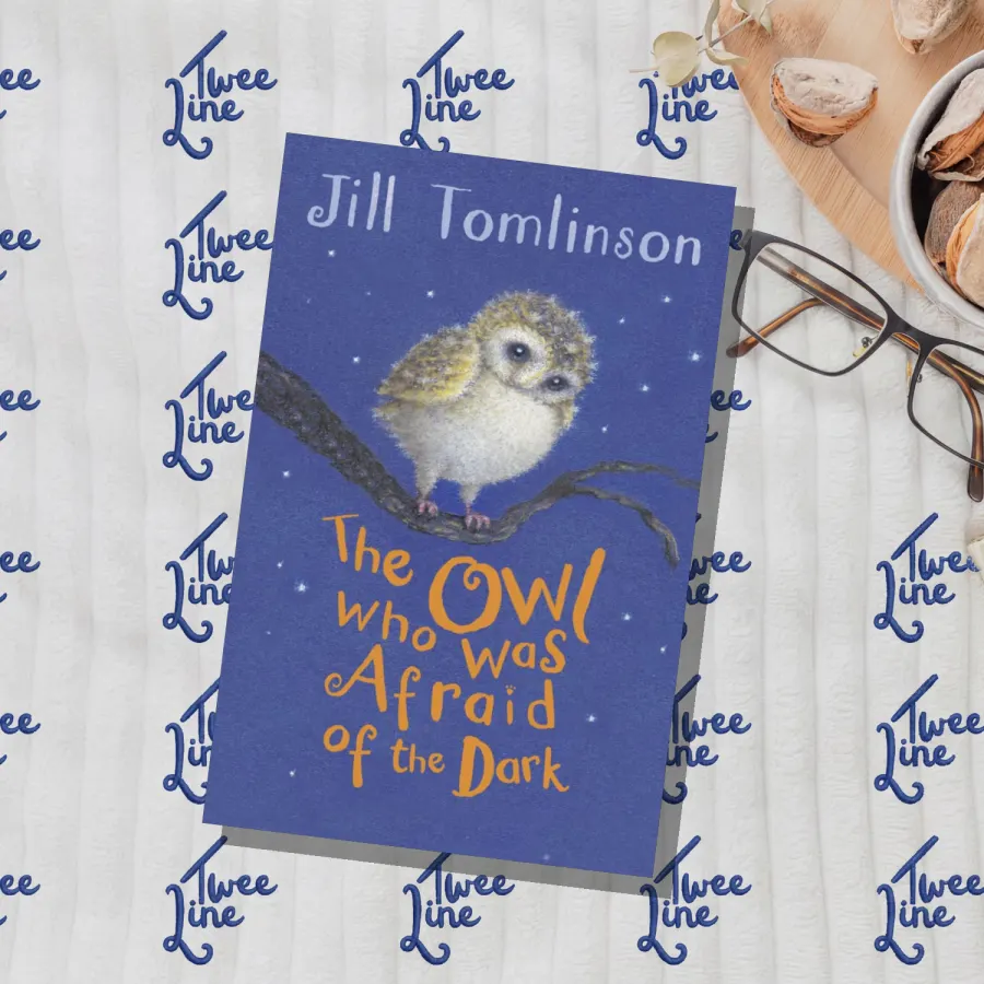 The Owl Who Was Afraid of the Dark (Egmont) by Jill Tomlinson, front cover