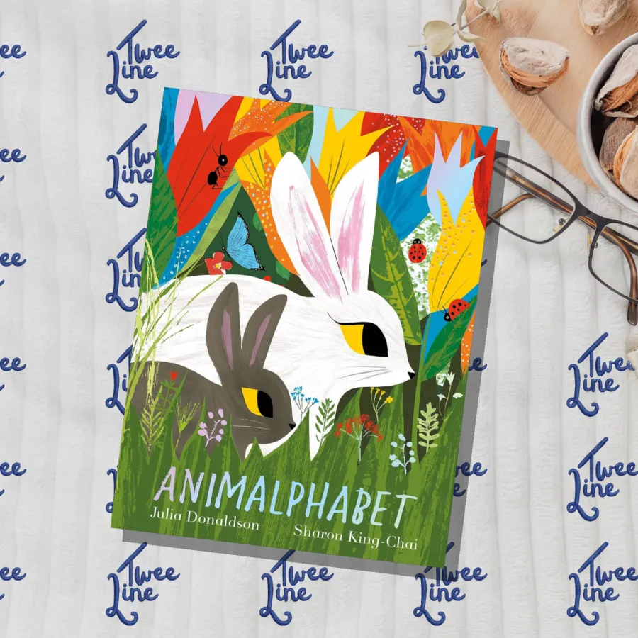 Animalphabet by Julia Donaldson, front cover