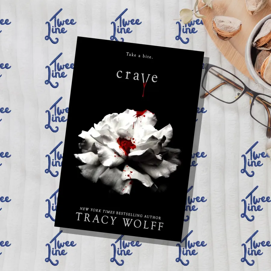 Crave by Tracy Wolff, front cover