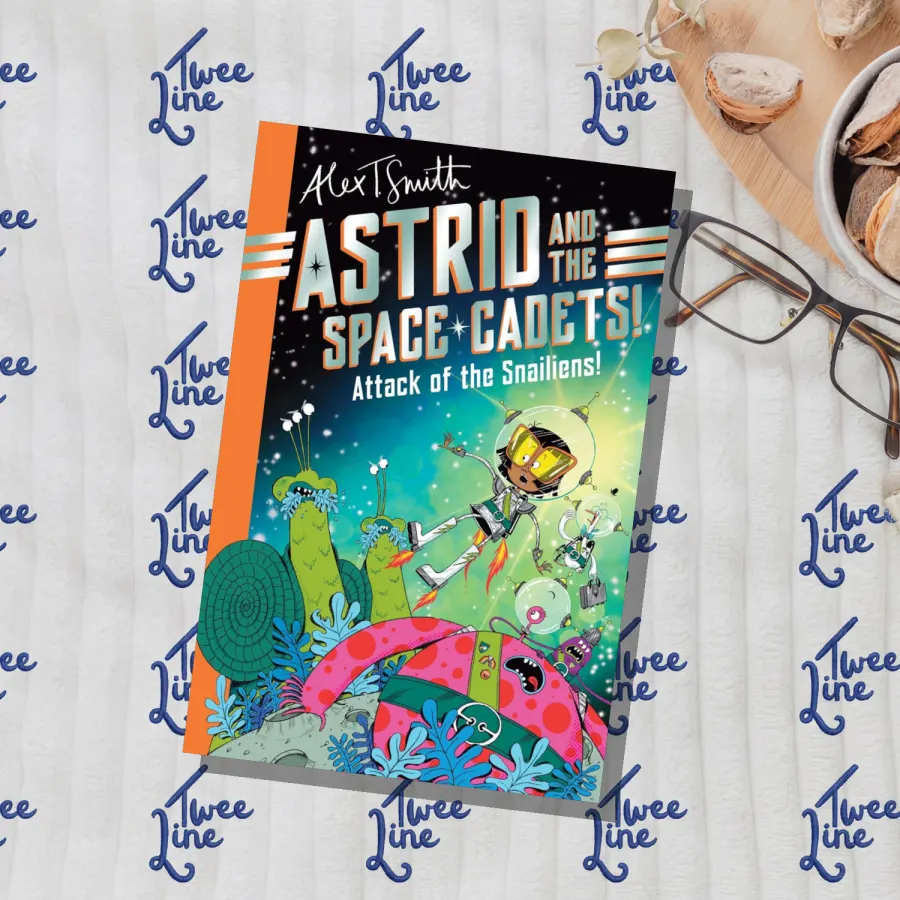 Astrid and the Space Cadets - Attack of the Snailiens! by Alex T. Smith, front cover